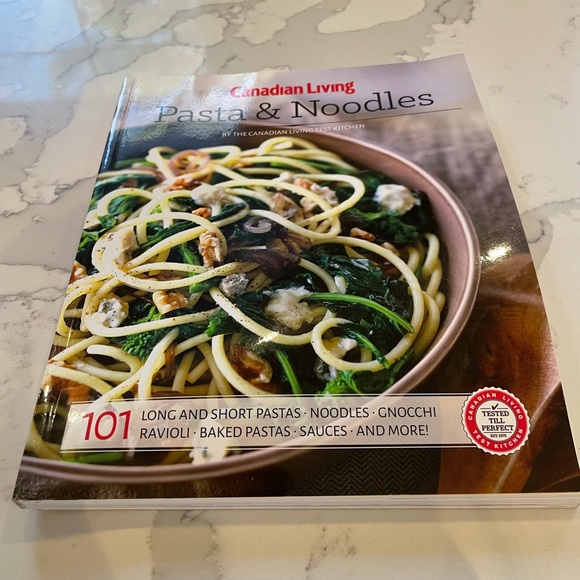 Various cookbooks - Picture 3 of 5